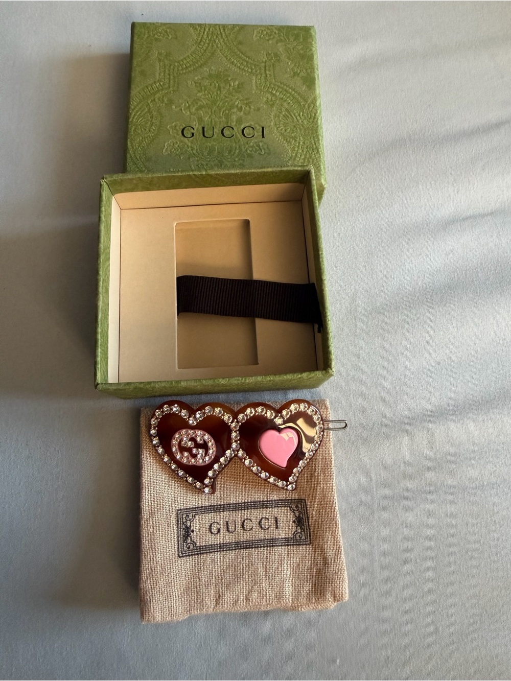Gucci Double Heart Crystal Brooch in Brown and Pink - Picture 2 of 9